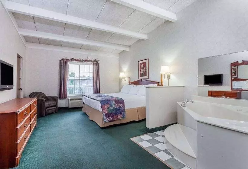 בית מלון כפרי Days Inn & Suites By Wyndham Lexington