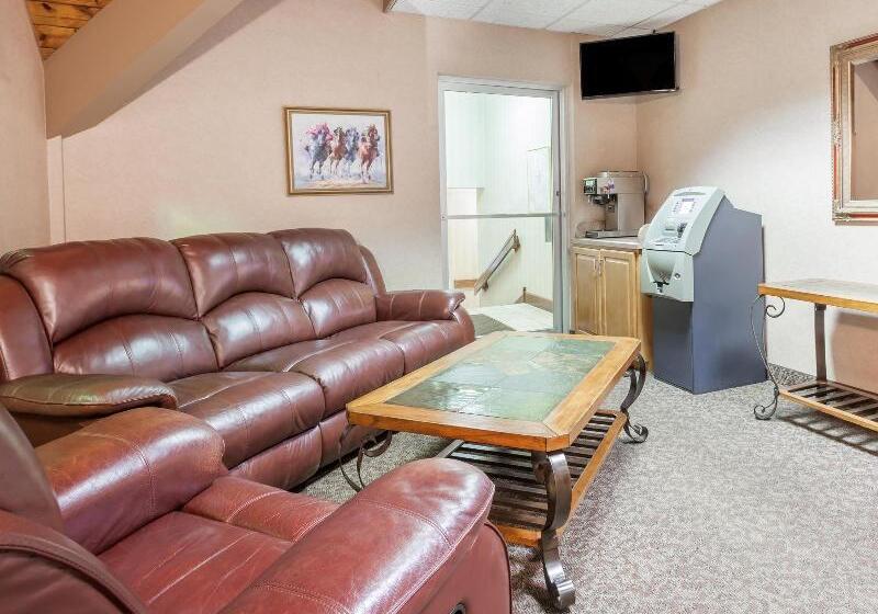 Otel Days Inn & Suites By Wyndham Lexington