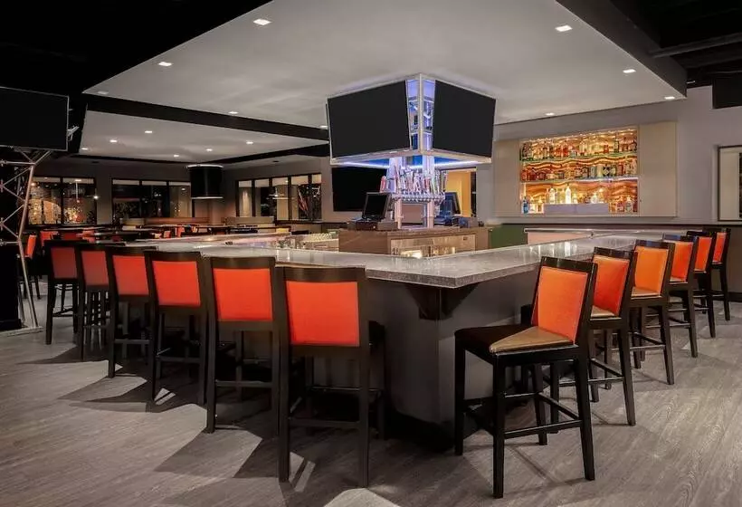 فندق Holiday Inn La Mirada Buena Park, An Ihg