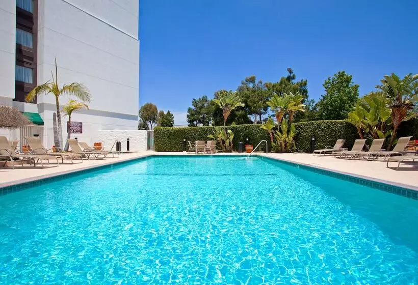فندق Holiday Inn La Mirada Buena Park, An Ihg