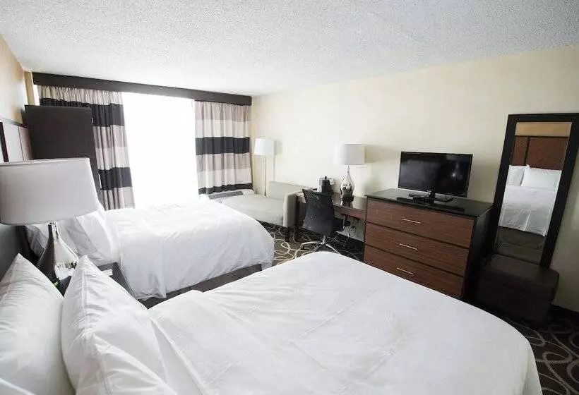 Hotelli Holiday Inn Newark International Airport