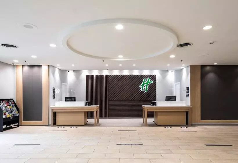Hotelli Holiday Inn Newark International Airport