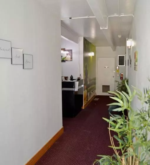 Hot Springs Hotel & Spa