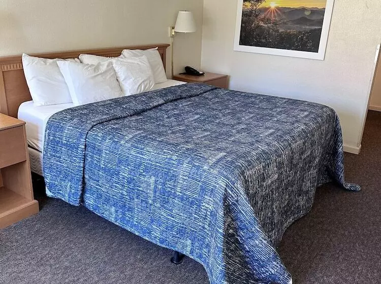 Hot Springs Hotel & Spa