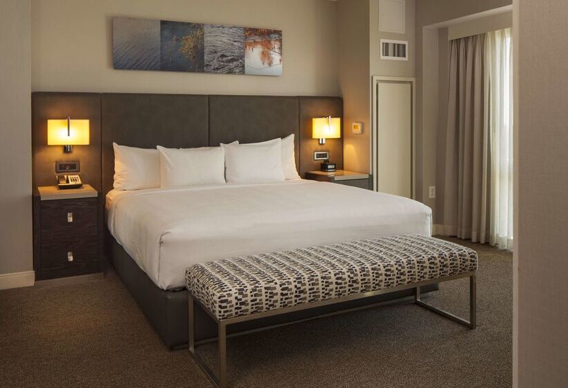 هتل Hyatt Regency Sacramento