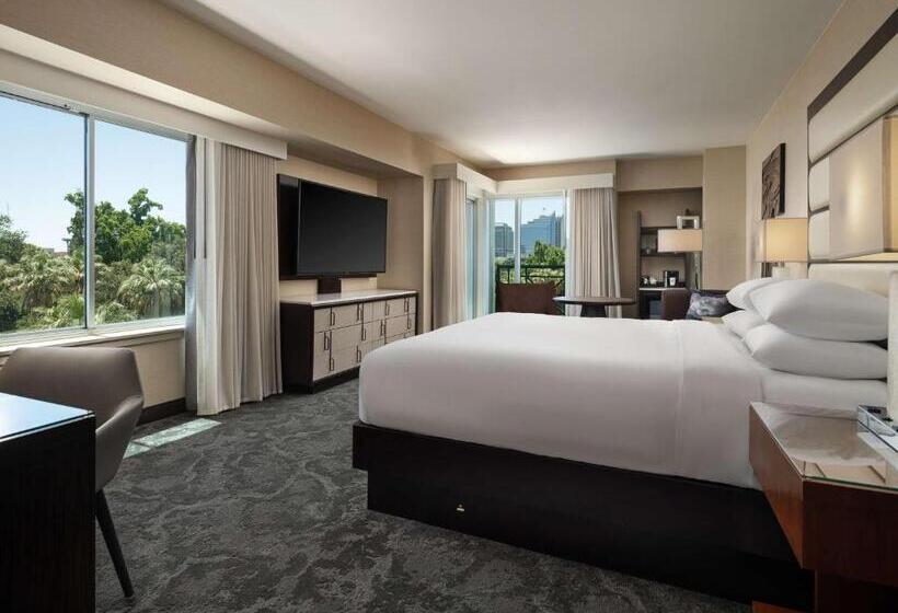 هتل Hyatt Regency Sacramento