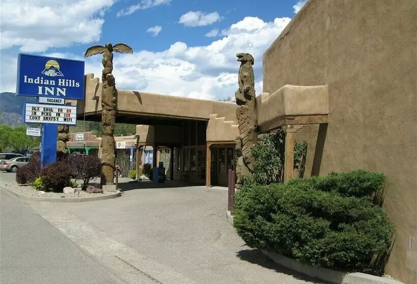 בית מלון כפרי Indian Hills Inn Taos Plaza