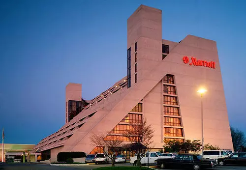 בית מלון כפרי Marriott Knoxville