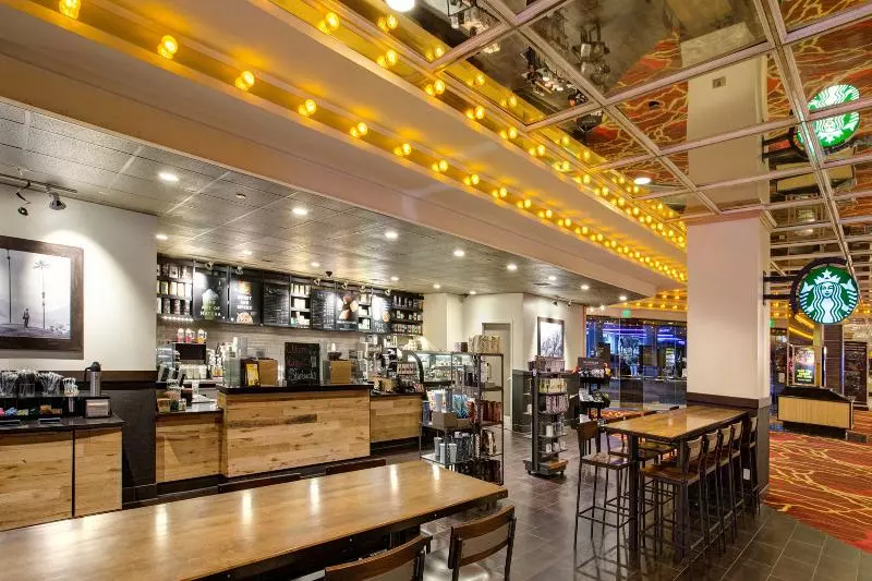 Hotel Nugget Casino Resort