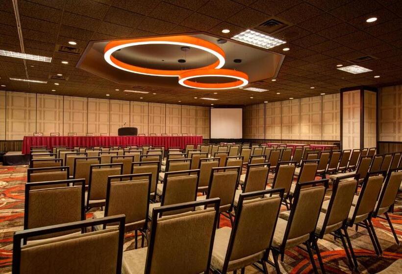 فندق Nugget Casino Resort