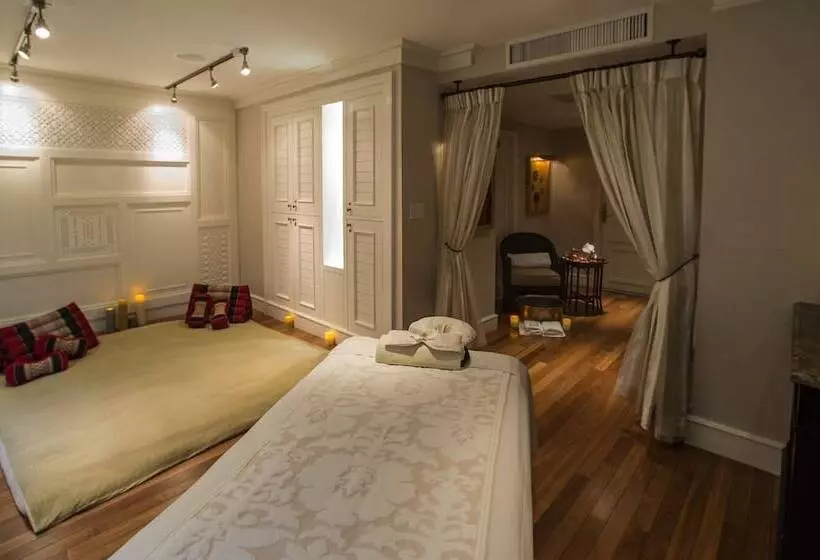 酒店 Plaza Athenee