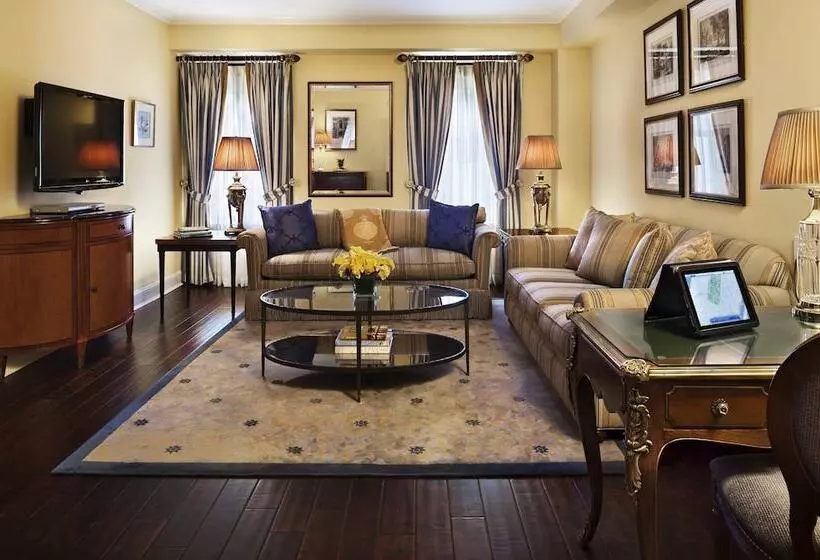 酒店 Plaza Athenee