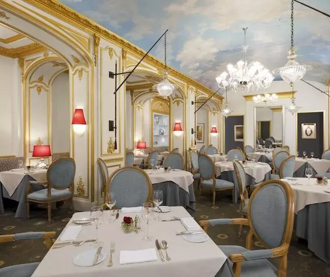 酒店 Plaza Athenee