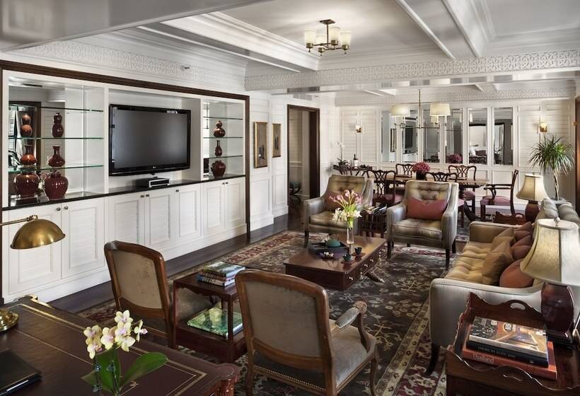 酒店 Plaza Athenee