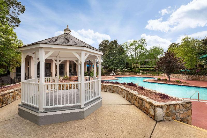 هتل Ramada By Wyndham Augusta Fort Gordon