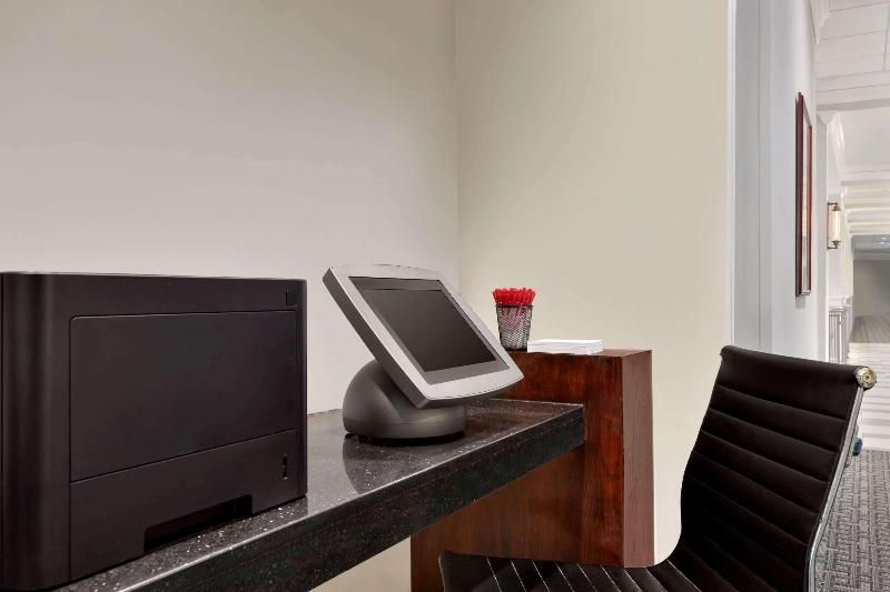 هتل Ramada By Wyndham Augusta Fort Gordon