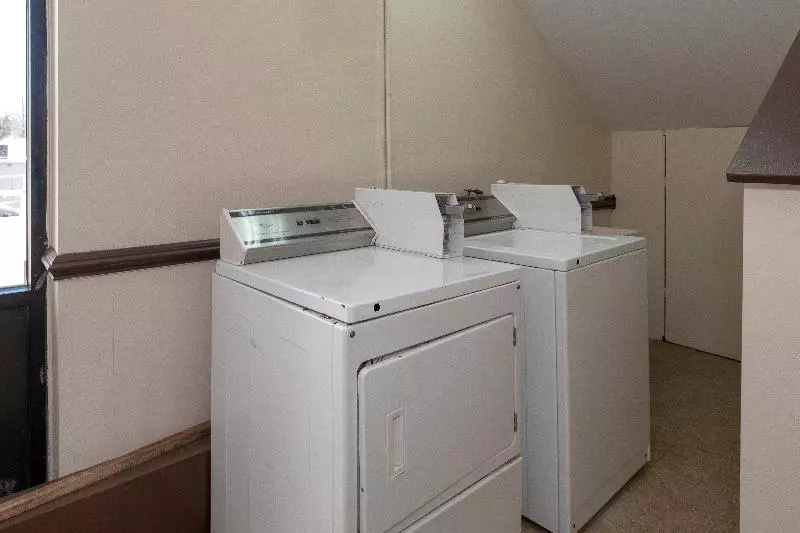 בית מלון כפרי Red Roof Inn Warrenton