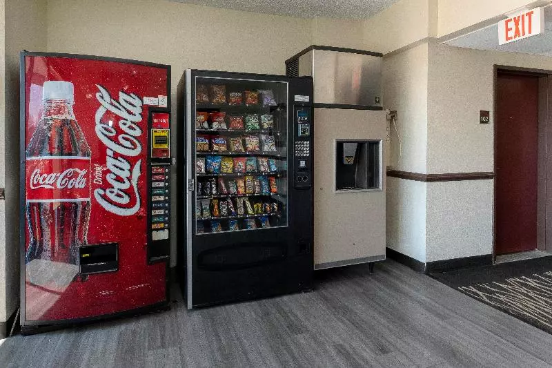 בית מלון כפרי Red Roof Inn Warrenton