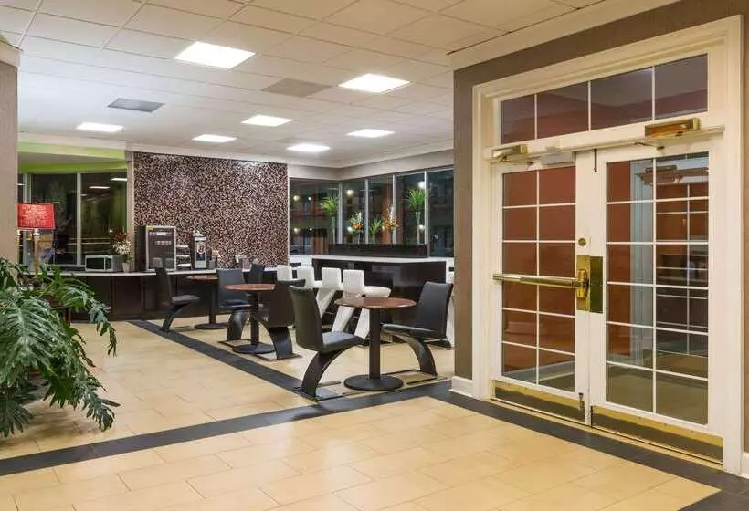 فندق Super 8 By Wyndham Little Rock/otter Creek