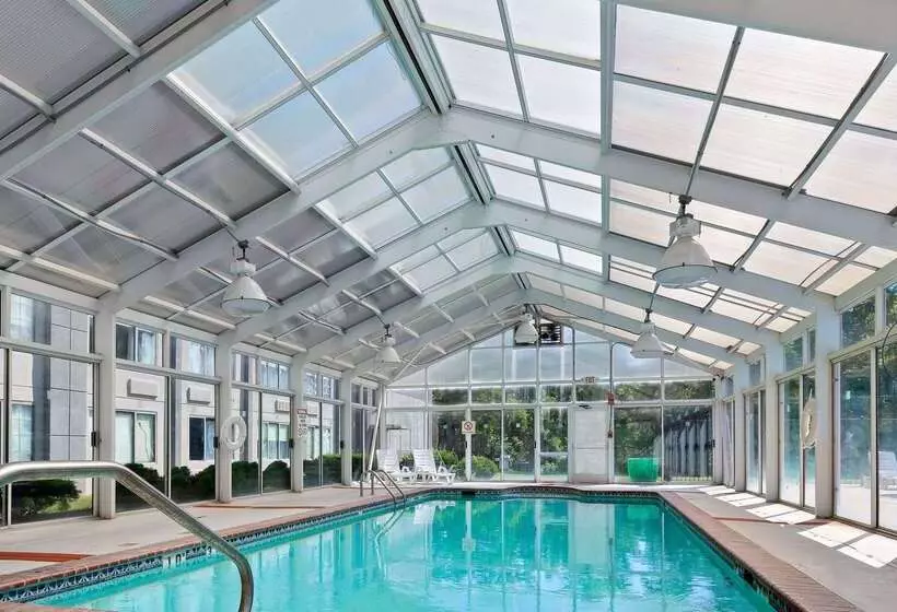 Отель Wyndham Garden Manassas