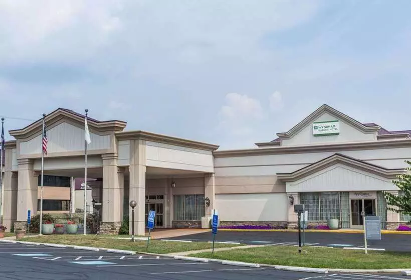 Отель Wyndham Garden Manassas