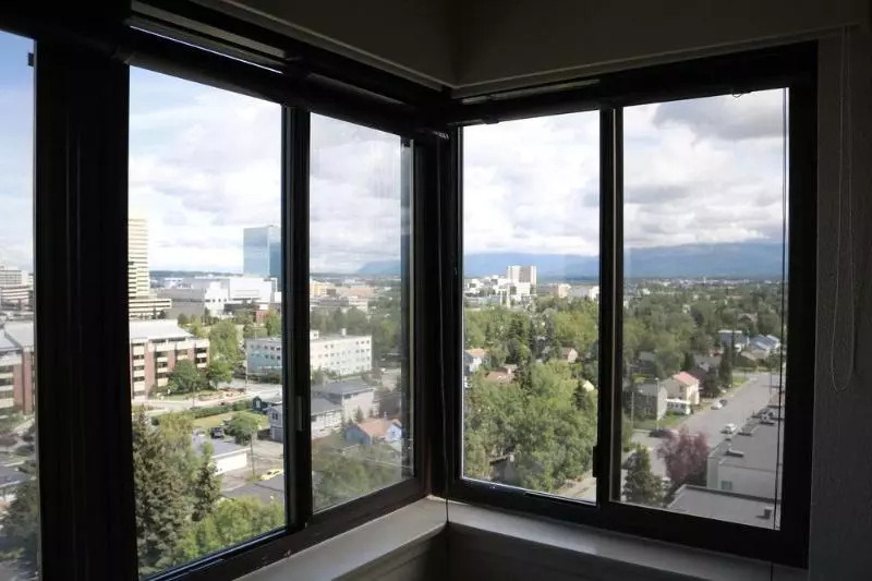 Inlet Tower Hotel & Suites