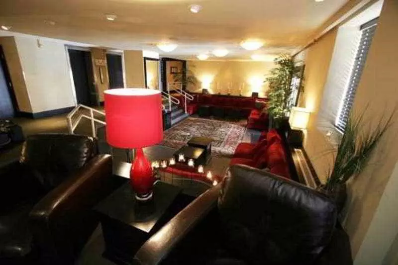 Inlet Tower Hotel & Suites