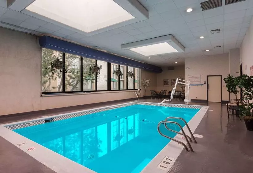 Red Lion Hotel Cheyenne