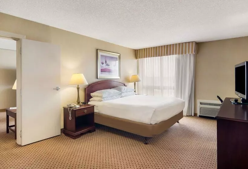 Red Lion Hotel Cheyenne