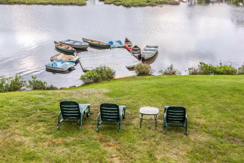 منتجع Quality Inn On Lake Placid Lake Placid