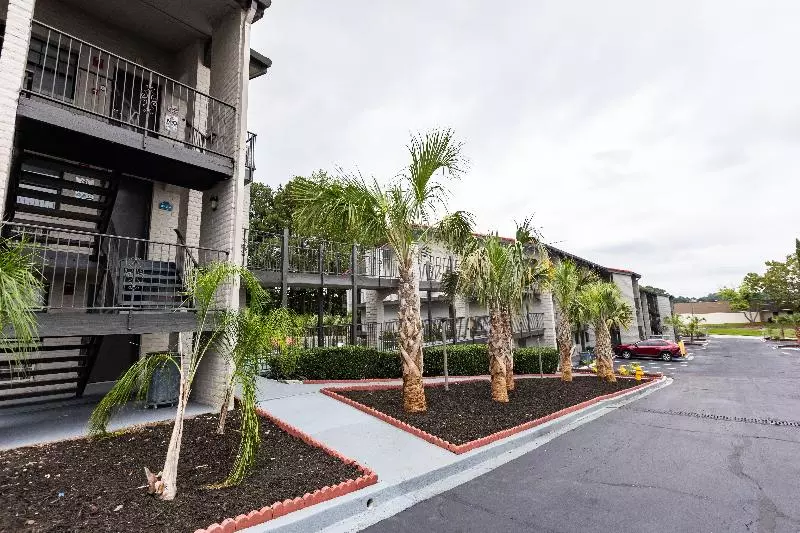 Bhagat Hotels Stone Mountain Atlanta Bw Signature Collection