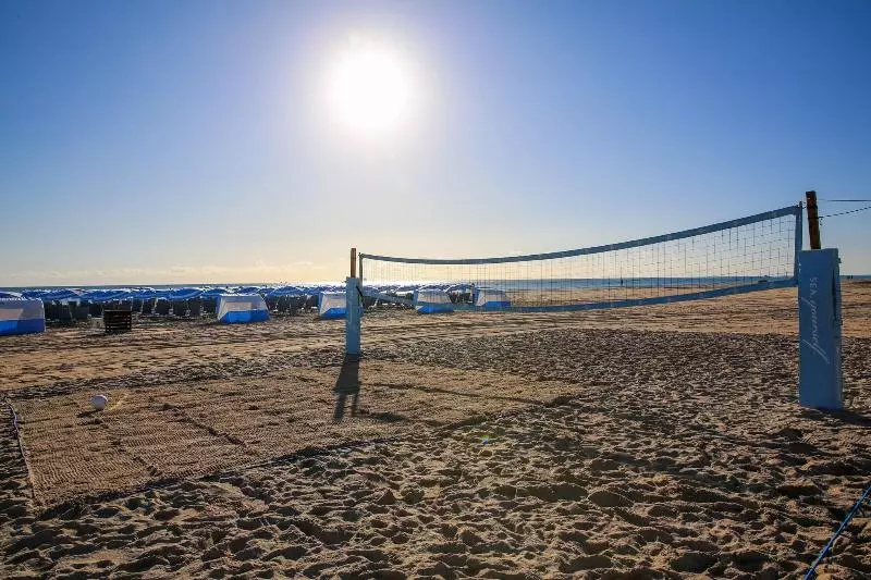 Fort Lauderdale Marriott Harbor Beach Resort & Spa