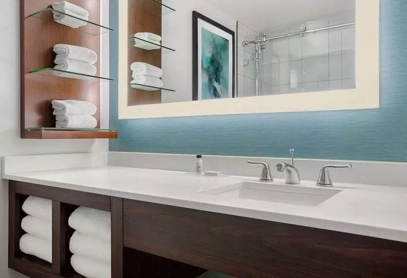 Delta Hotels By Marriott Somerset