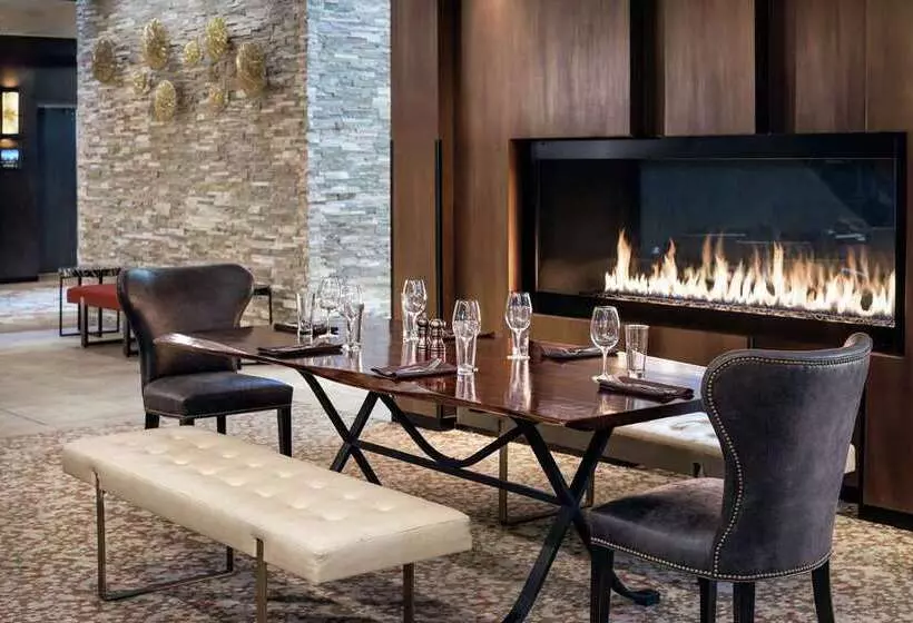 호텔 Hilton Denver City Center