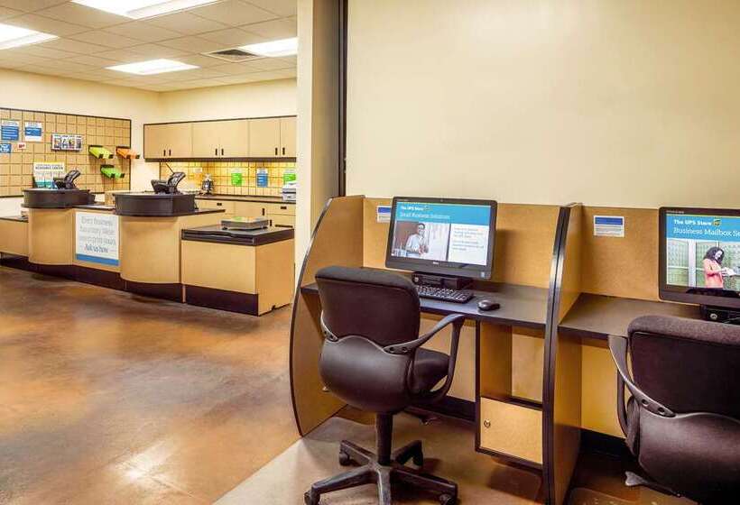 فندق Hilton Denver City Center