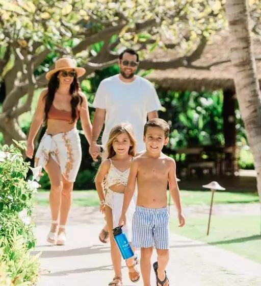 Szálloda Outrigger Kāʻanapali Beach Resort