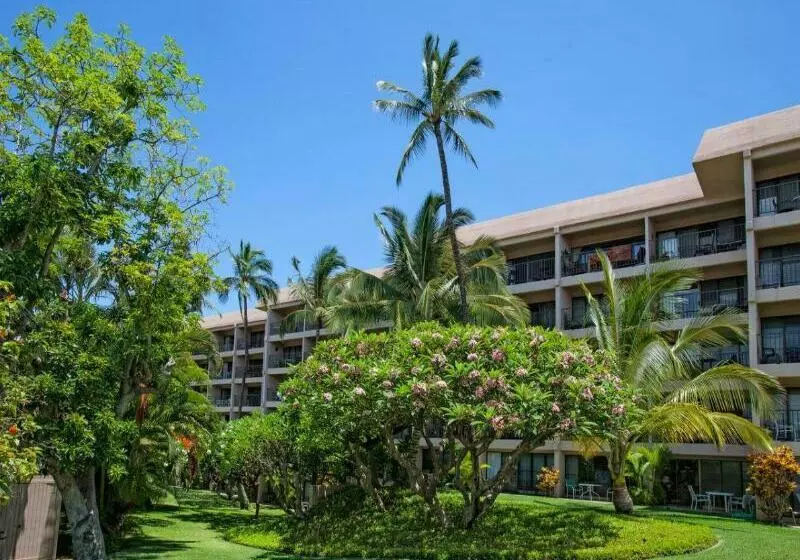 Отель Kihei Akahi Condos