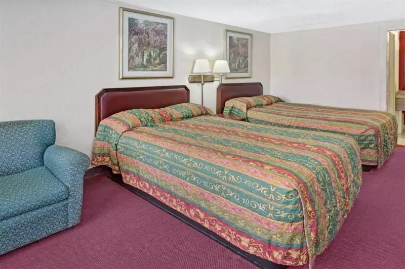 فندق Knights Inn Pittsburgh Bridgeville