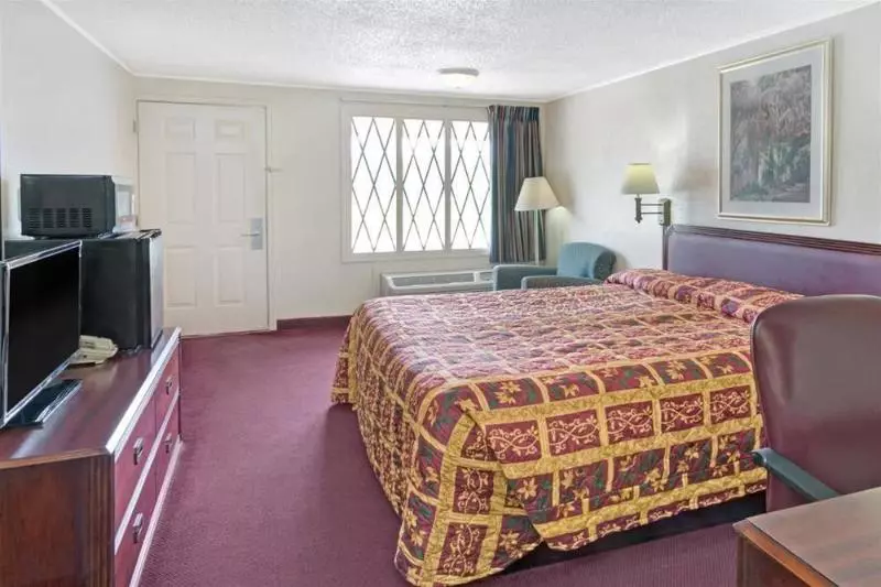 فندق Knights Inn Pittsburgh Bridgeville