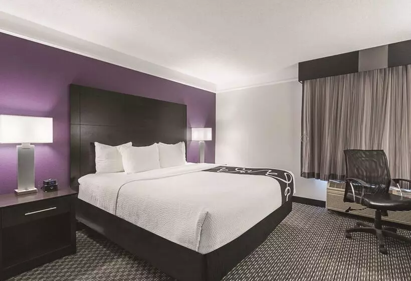 Szálloda La Quinta Inn By Wyndham Fresno Yosemite