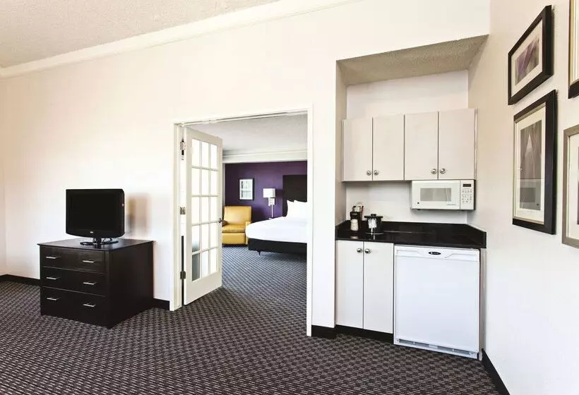 Szálloda La Quinta Inn By Wyndham Fresno Yosemite