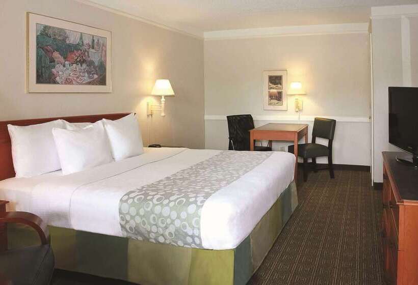 هتل La Quinta Inn By Wyndham Tyler