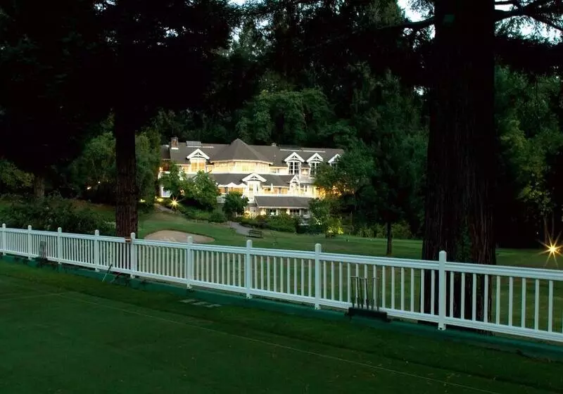 בית מלון כפרי Meadowood Napa Valley