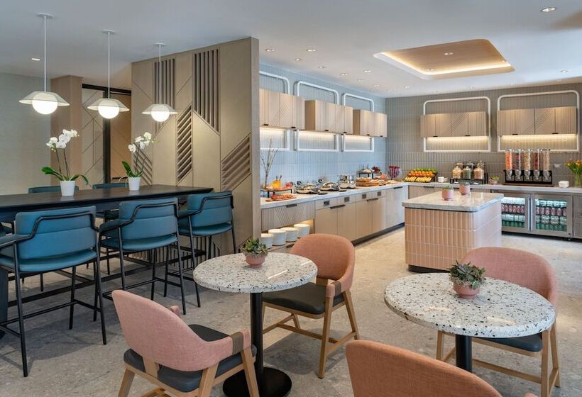 هتل Miami Marriott Biscayne Bay