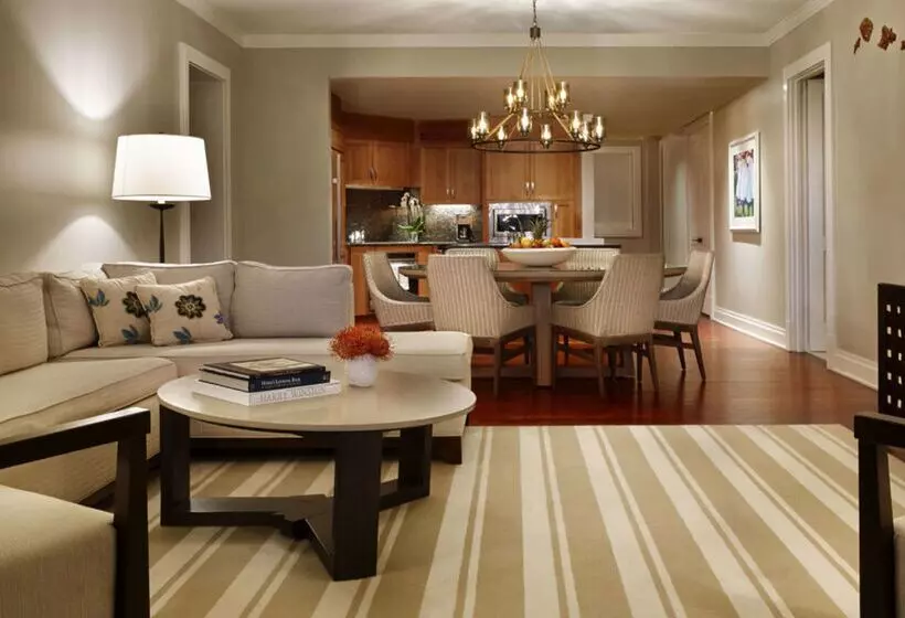 هتل Montage Kapalua Bay