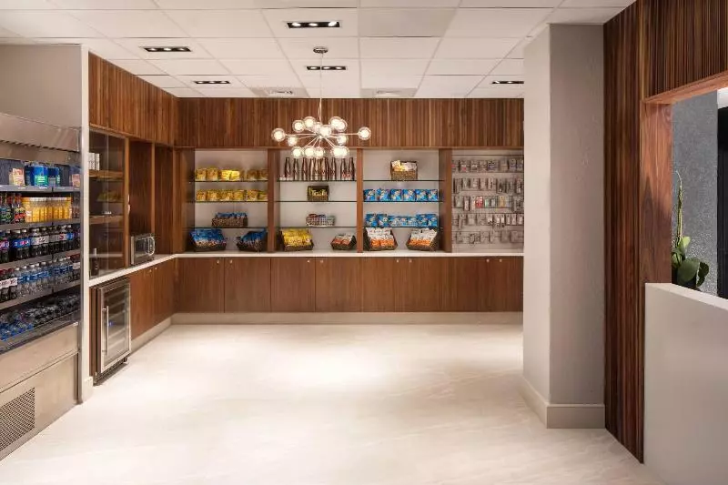 هتل Palm Beach Gardens Marriott