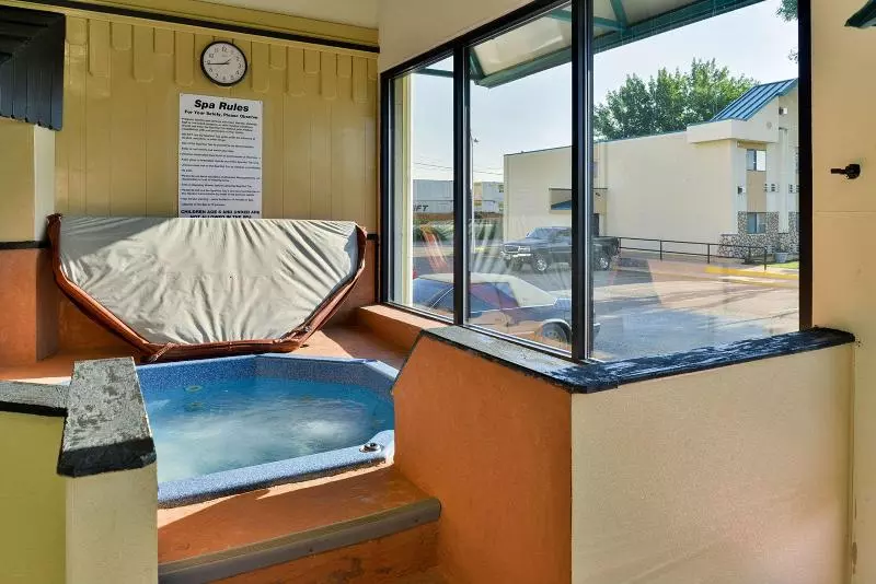 فندق Quality Inn