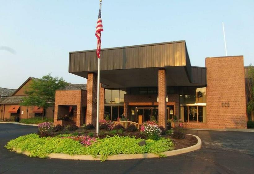 Hotel Ramada Plaza & Conf Center By Wyndham Fort Wayne