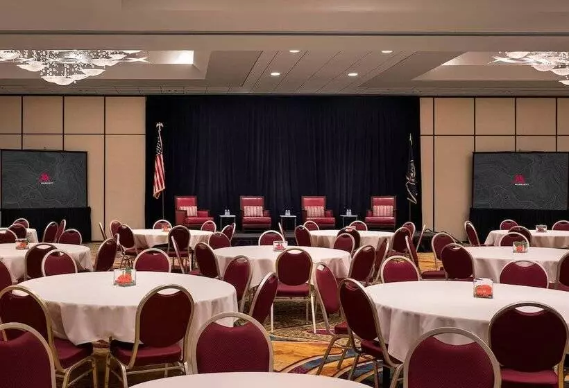 호텔 Salt Lake Marriott Downtown At City Creek