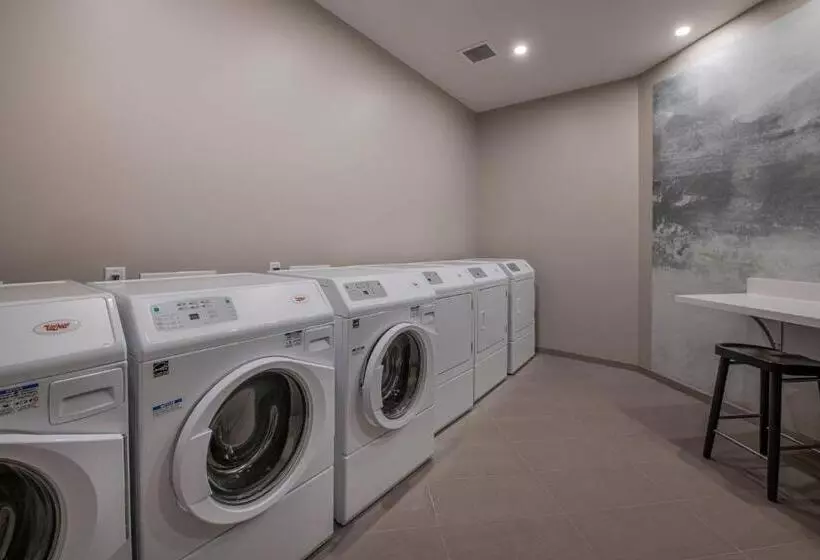 ホテル Wichita Marriott